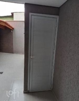 Image 9 - 881382