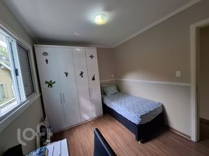 Image 9 - 881385