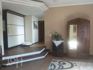 Image 9 - 881389