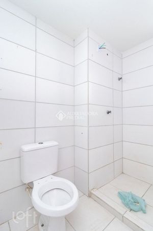 Image 8 - 881391