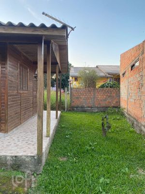 Image 14 - 881398