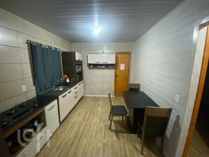 Image 2 - 881398