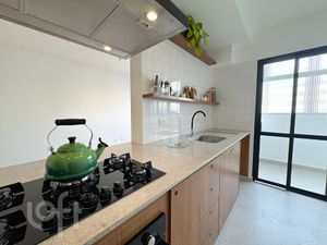 Image 1 - 881405
