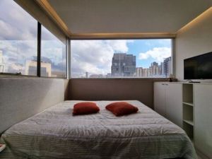 Image 6 - 881416