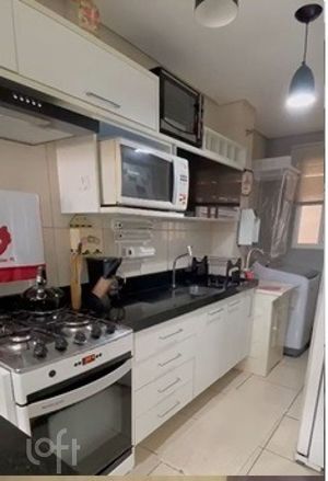Image 8 - 881428