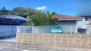 Image 7 - 881431