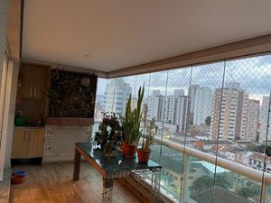 Image 4 - 881432
