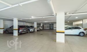 Image 39 - 881445