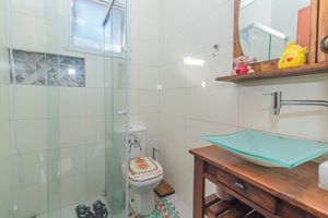 Image 12 - 881448