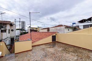 Image 29 - 881456