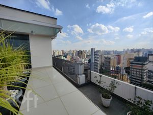 Image 30 - 881457