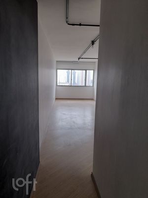 Image 1 - 881466