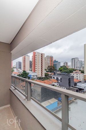 Image 12 - 881473