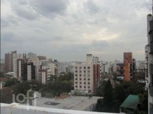 Image 1 - 881480
