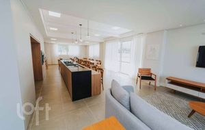 Image 7 - 881485
