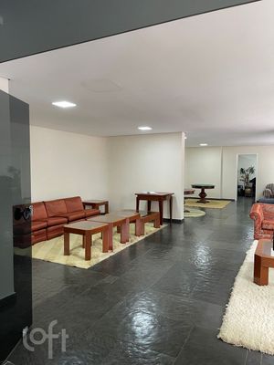 Image 11 - 881487