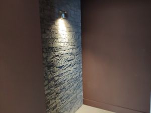 Image 8 - 881510