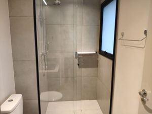 Image 19 - 881510