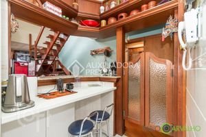 Image 8 - 881517