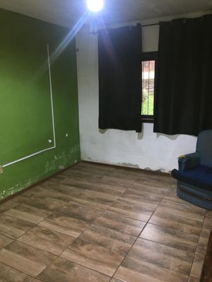 Image 7 - 881519