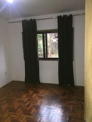 Image 1 - 881519