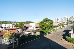 Image 49 - 881520