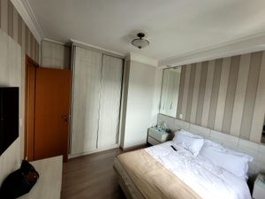 Image 15 - 881527
