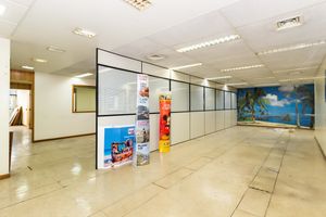 Image 7 - 881528