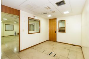 Image 40 - 881528