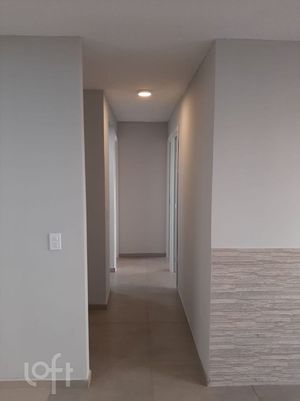 Image 11 - 881581