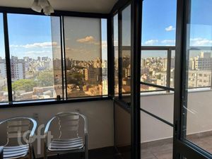Image 9 - 881586