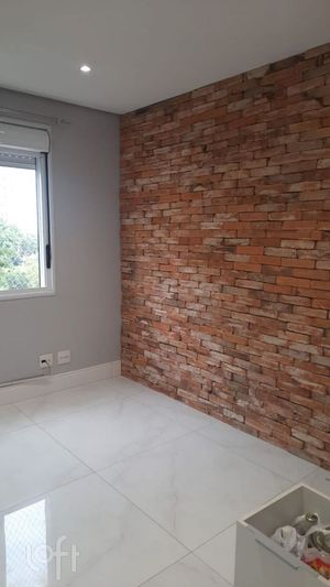 Image 7 - 881588