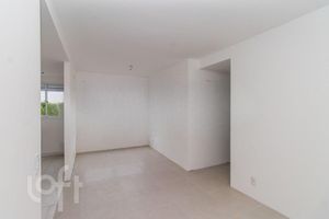 Image 30 - 881593