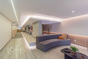 Image 27 - 881602