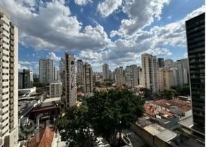 Image 10 - 881602