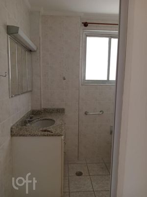 Image 7 - 881609