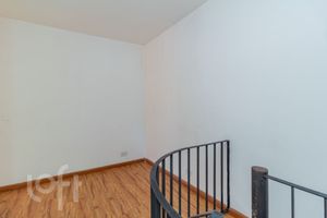 Image 77 - 881614