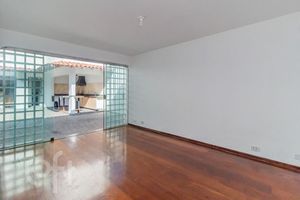 Image 3 - 881614