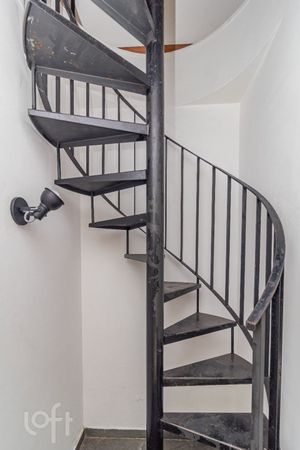 Image 71 - 881614