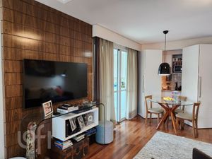 Image 3 - 881617