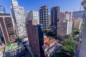 Image 25 - 881617