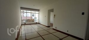 Image 21 - 881621