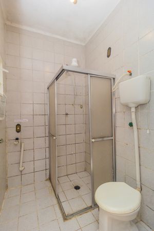 Image 8 - 881623