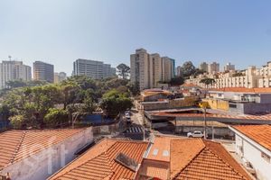 Image 35 - 881631