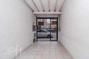 Image 4 - 881633