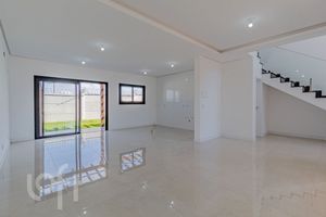 Image 4 - 881654