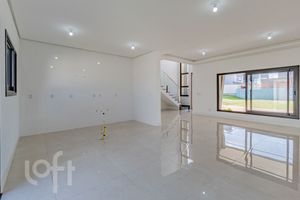 Image 8 - 881654