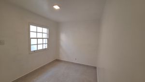 Image 7 - 881662