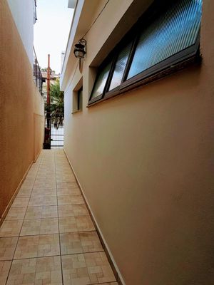 Image 26 - 881665