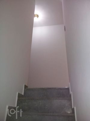 Image 3 - 881668
